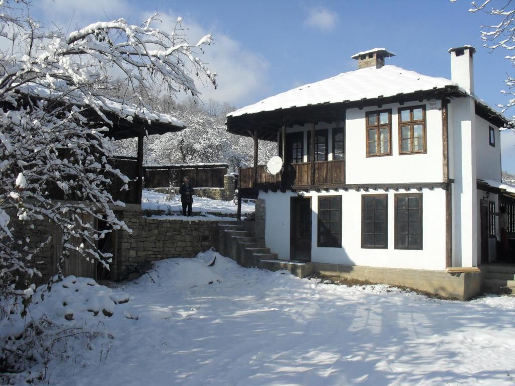 Къща Балканец Balkanets (Lovech) Buitenkant foto