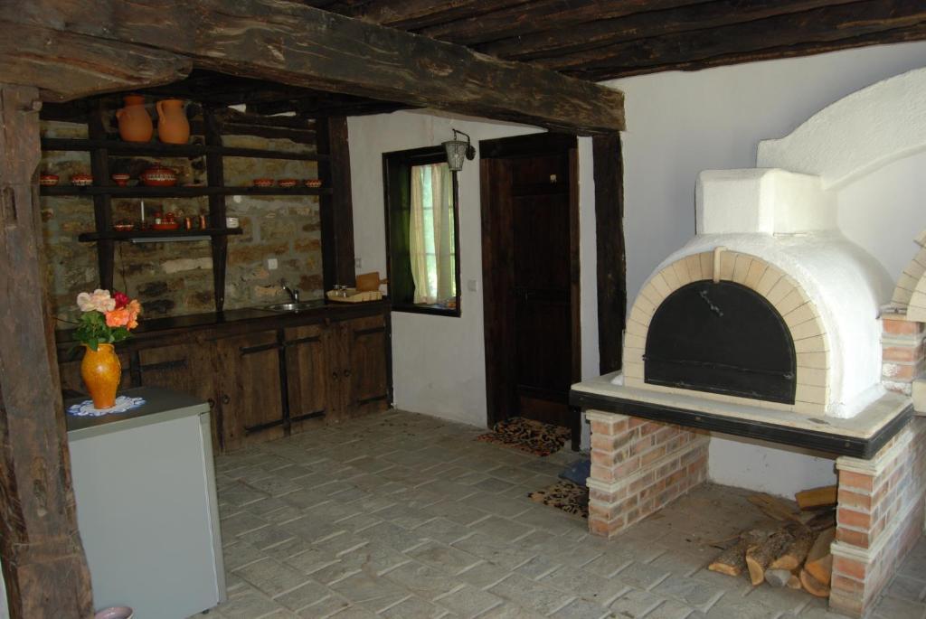 Къща Балканец Balkanets (Lovech) Buitenkant foto
